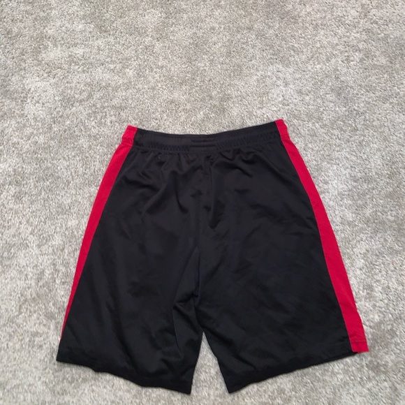 Aeropostale Black & Red athletic shorts size L - Picture 6 of 6